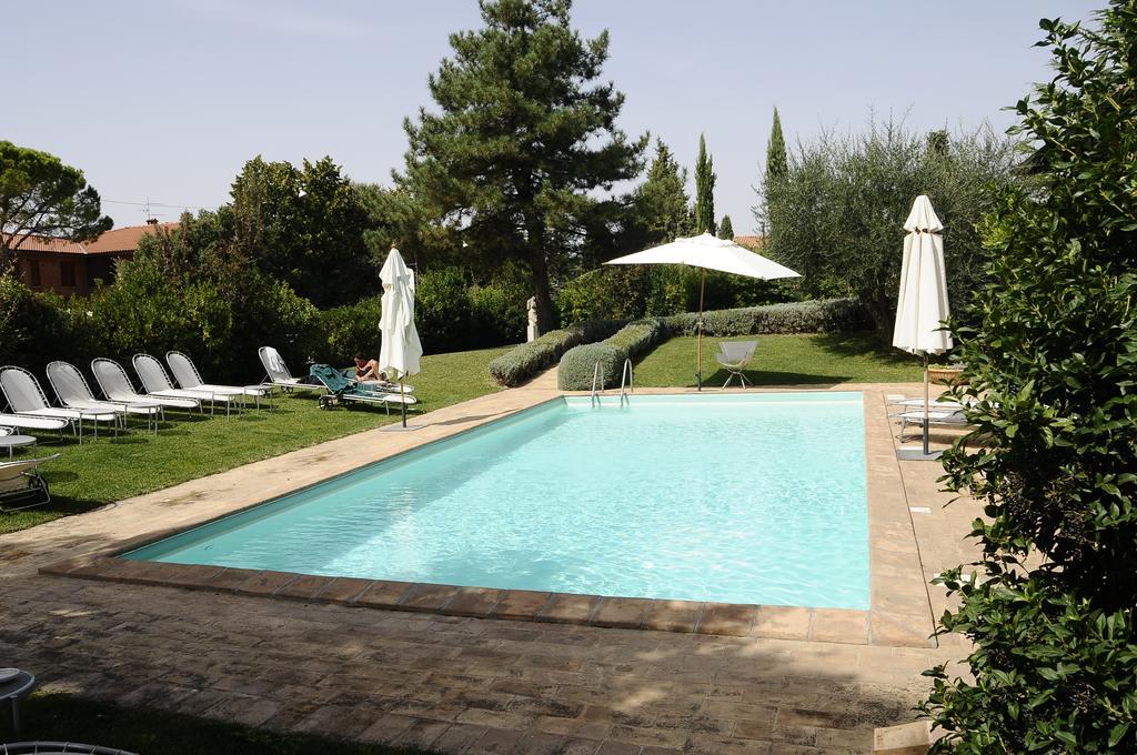 פיינצה Hotel Rutiliano מראה חיצוני תמונה